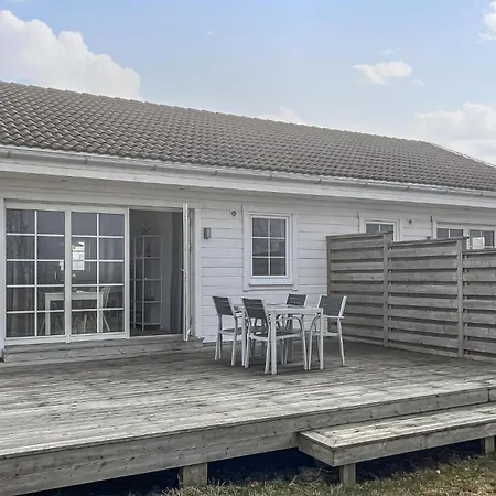 2 Bedroom Stunning In